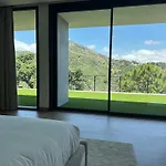 Infinity Con Y Vistas Panoramicas Al Mar Y Montana Villa